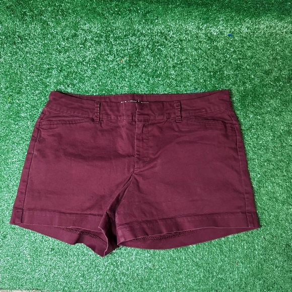 Old Navy Red High Waist Shorts - Picture 3 of 4